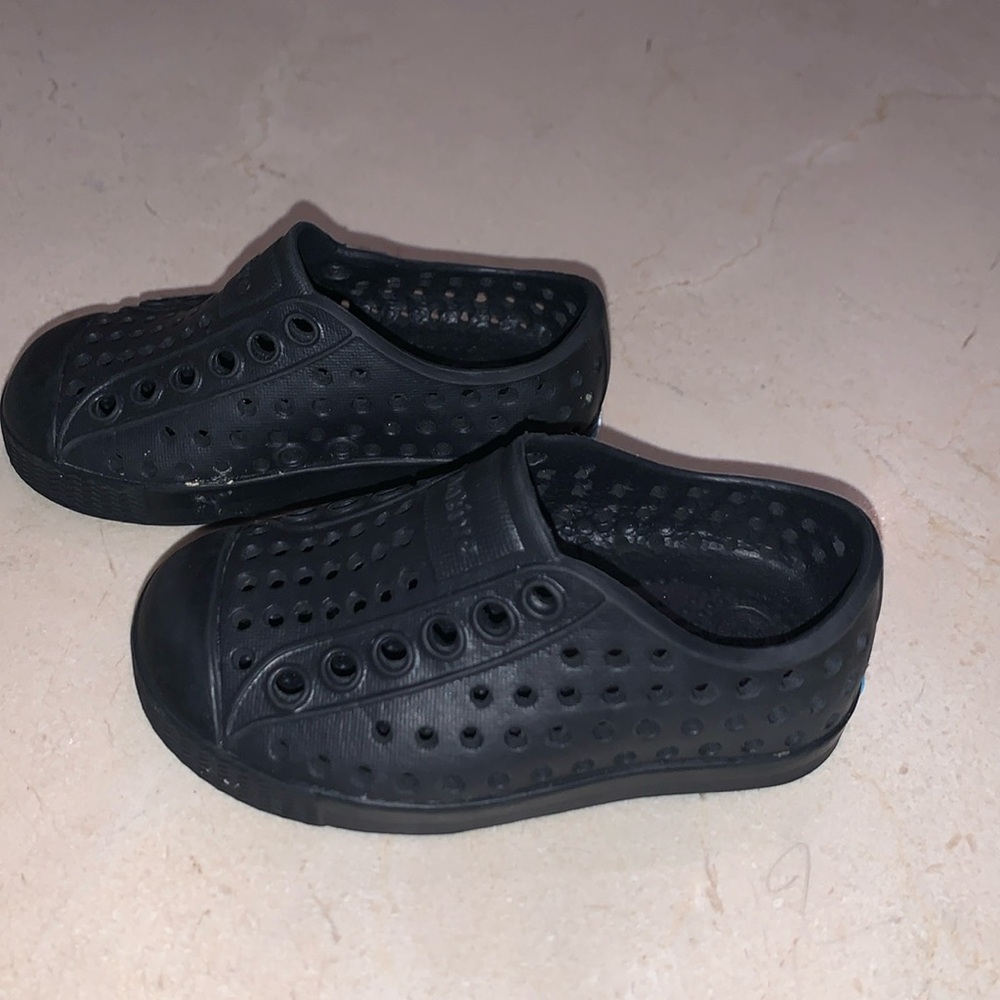 Native Jefferson Slipons